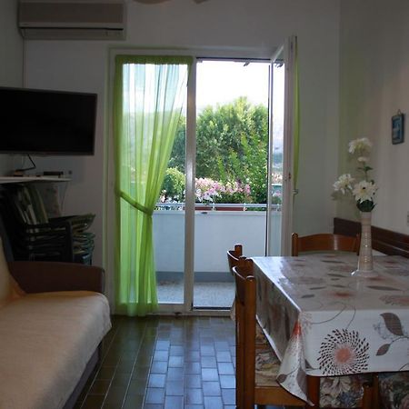 Mediterranean Oasis Apartments Башка Экстерьер фото